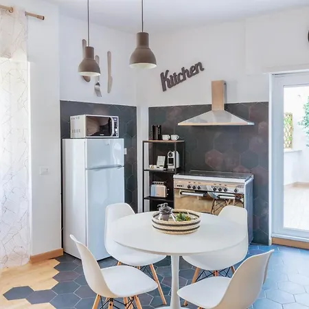 Апартаменты G&g Garden - Con Ampio Terrazzo Esterno By Followgreenhouserome *